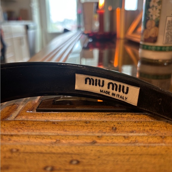 Miu Miu Black and Gold Headband - Picture 5 of 9